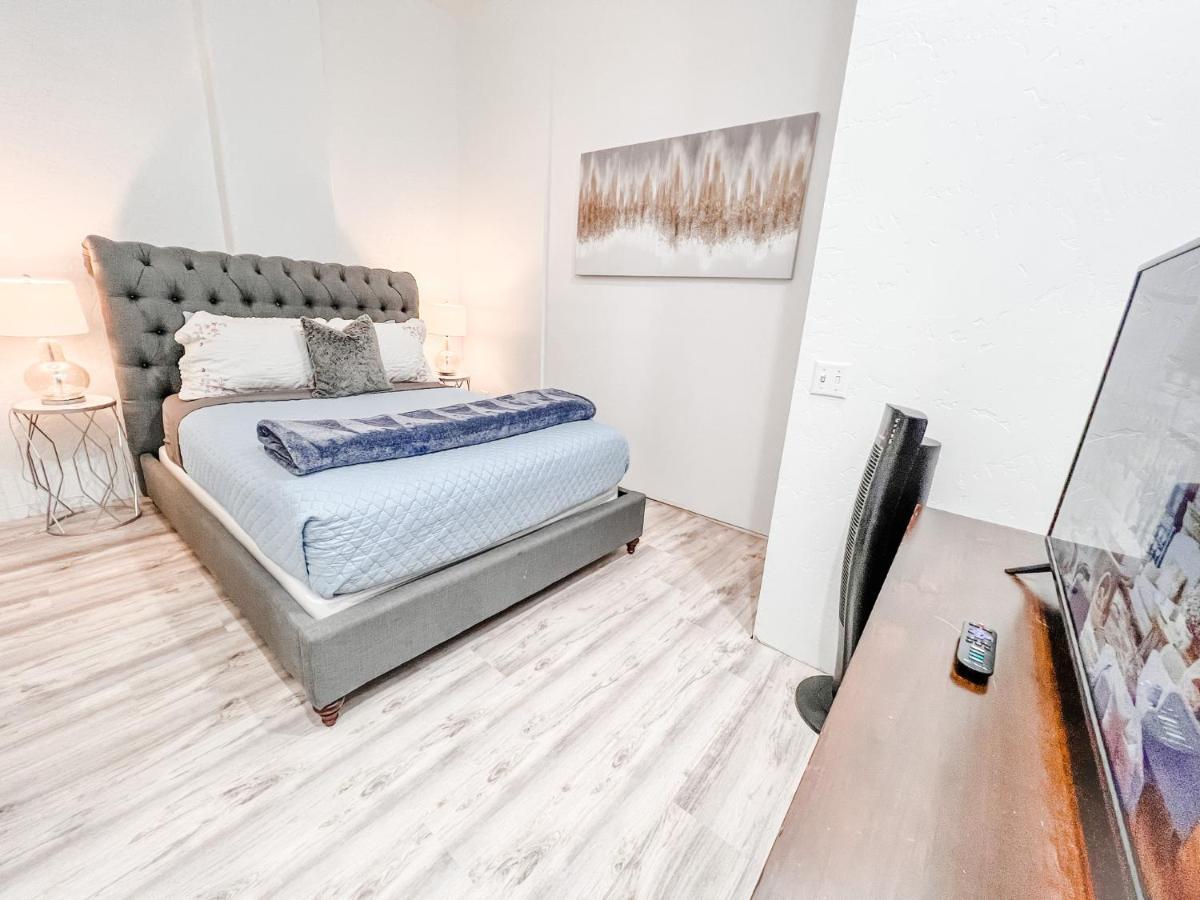 Gaslamp 2Bdrm - W Parking & 5 Beds #403 Hotel San Diego Exterior photo